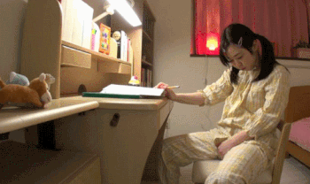 倉科紗央莉エロGIF画像｜ロリ体型の女の子が女児系の服着てエッチしてるエロギフ（ブ○）